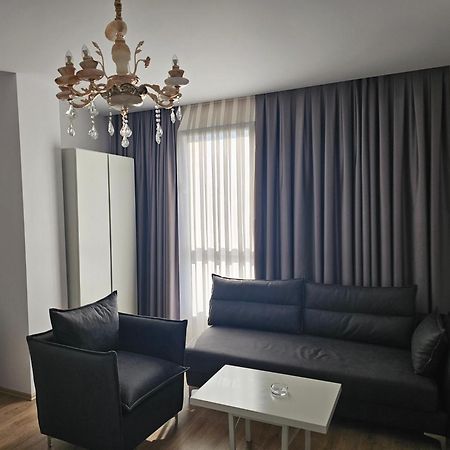 Hotel 3A Kashari Екстериор снимка