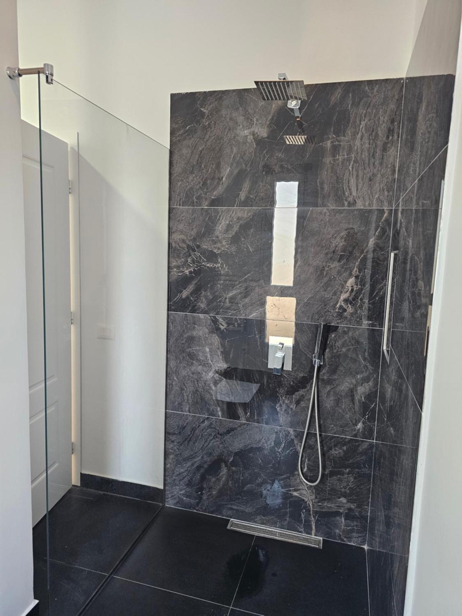 Hotel 3A Kashari Екстериор снимка