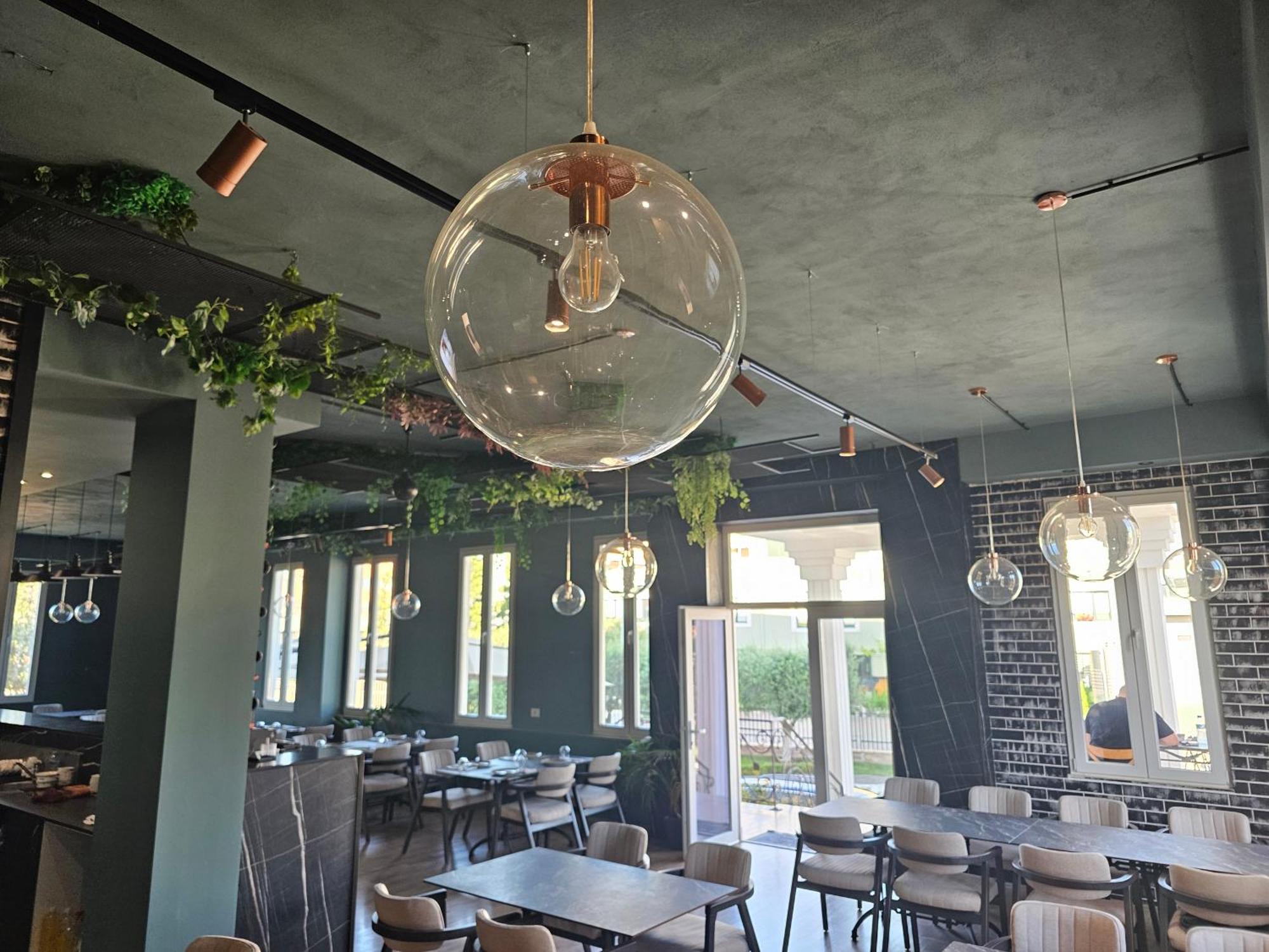 Hotel 3A Kashari Екстериор снимка