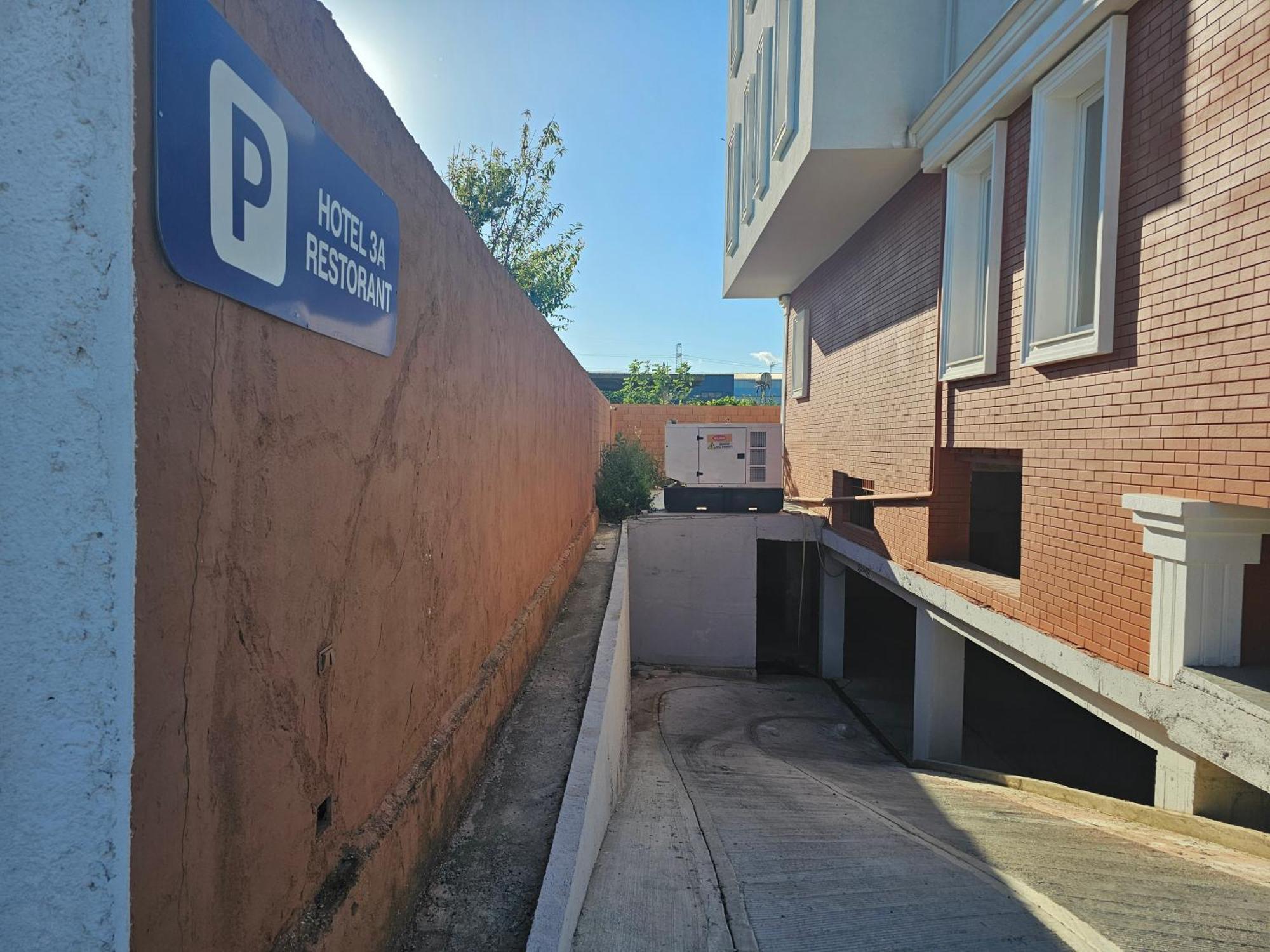 Hotel 3A Kashari Екстериор снимка
